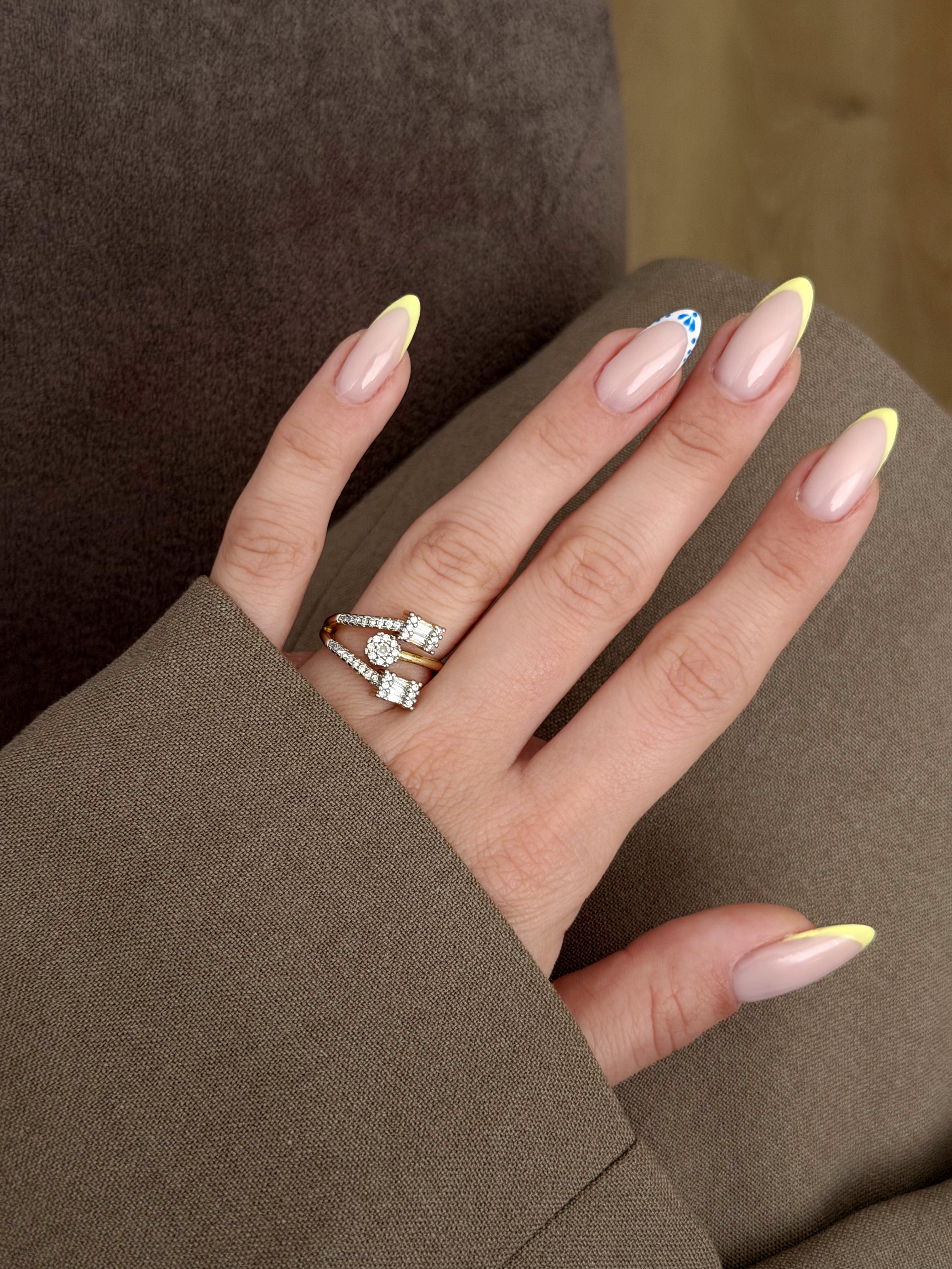 CW1RING0093-gold-baguette-and-round-cz-cluster-spiral-bypass-ring-catwalkjewellery wholesale jewelry RINGS Catwalk Jewellery Europe