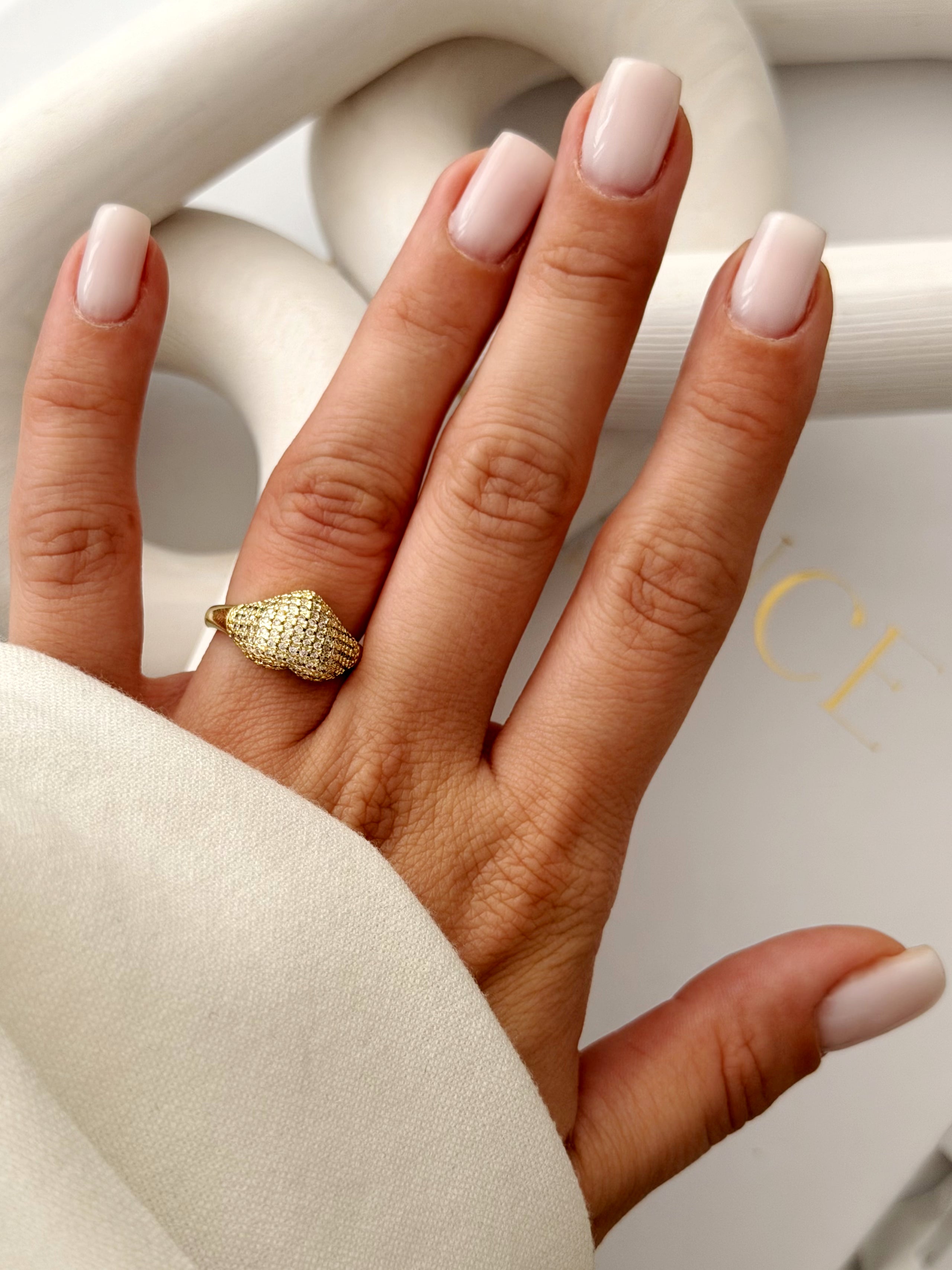 CW1RING00102-gold-cz-pave-chunky-heart-dome-signet-ring-catwalkjewellery wholesale jewelry RINGS Catwalk Jewellery Europe
