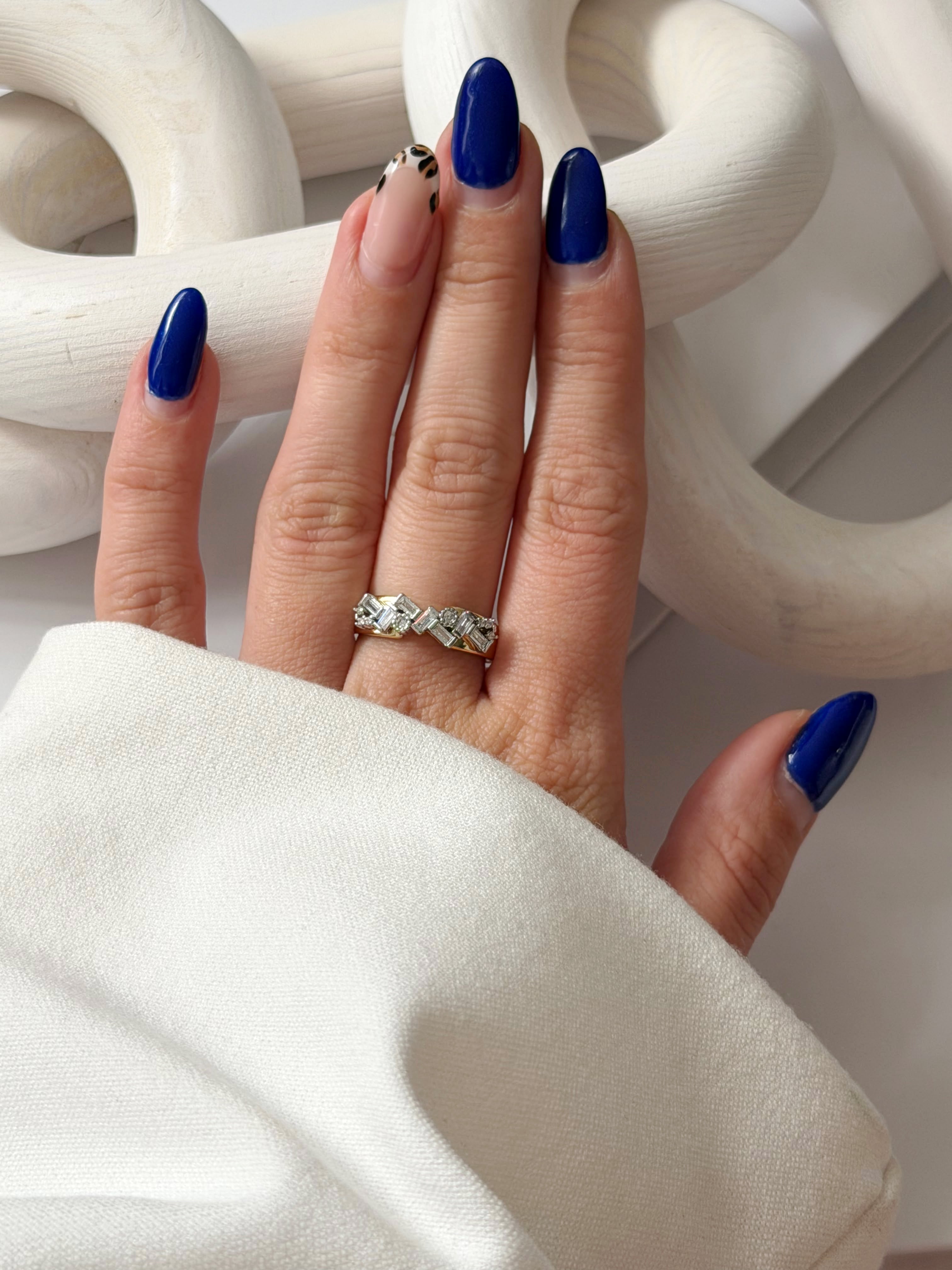 CW1RING00123-gold-baguette-and-round-cz-zigzag-band-ring-catwalkjewellery wholesale jewelry RINGS Catwalk Jewellery Europe
