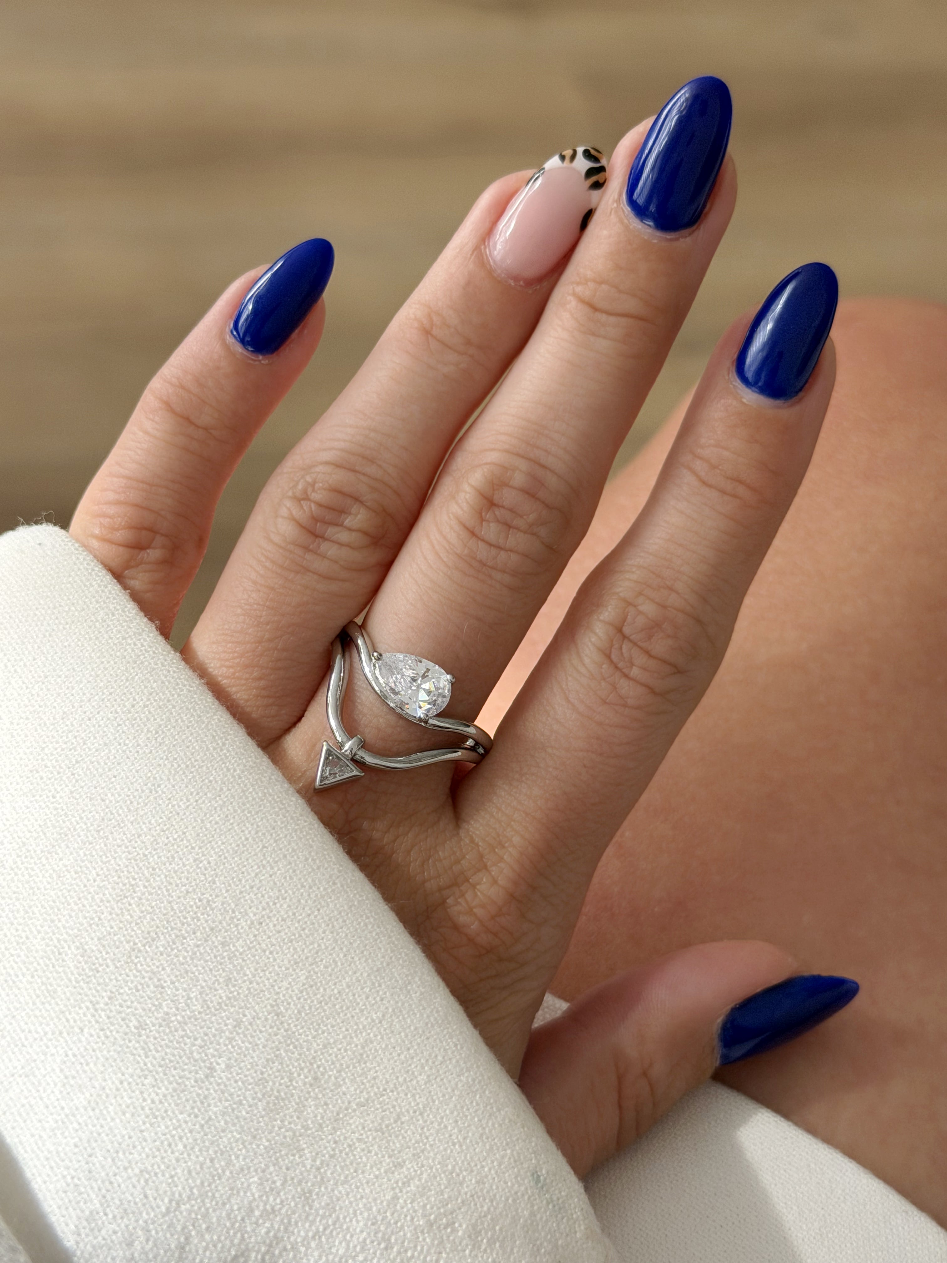CW1RING00140-silver-pear-cut-cz-and-triangle-chevron-stackable-ring-set-catwalkjewellery wholesale jewelry RINGS Catwalk Jewellery Europe