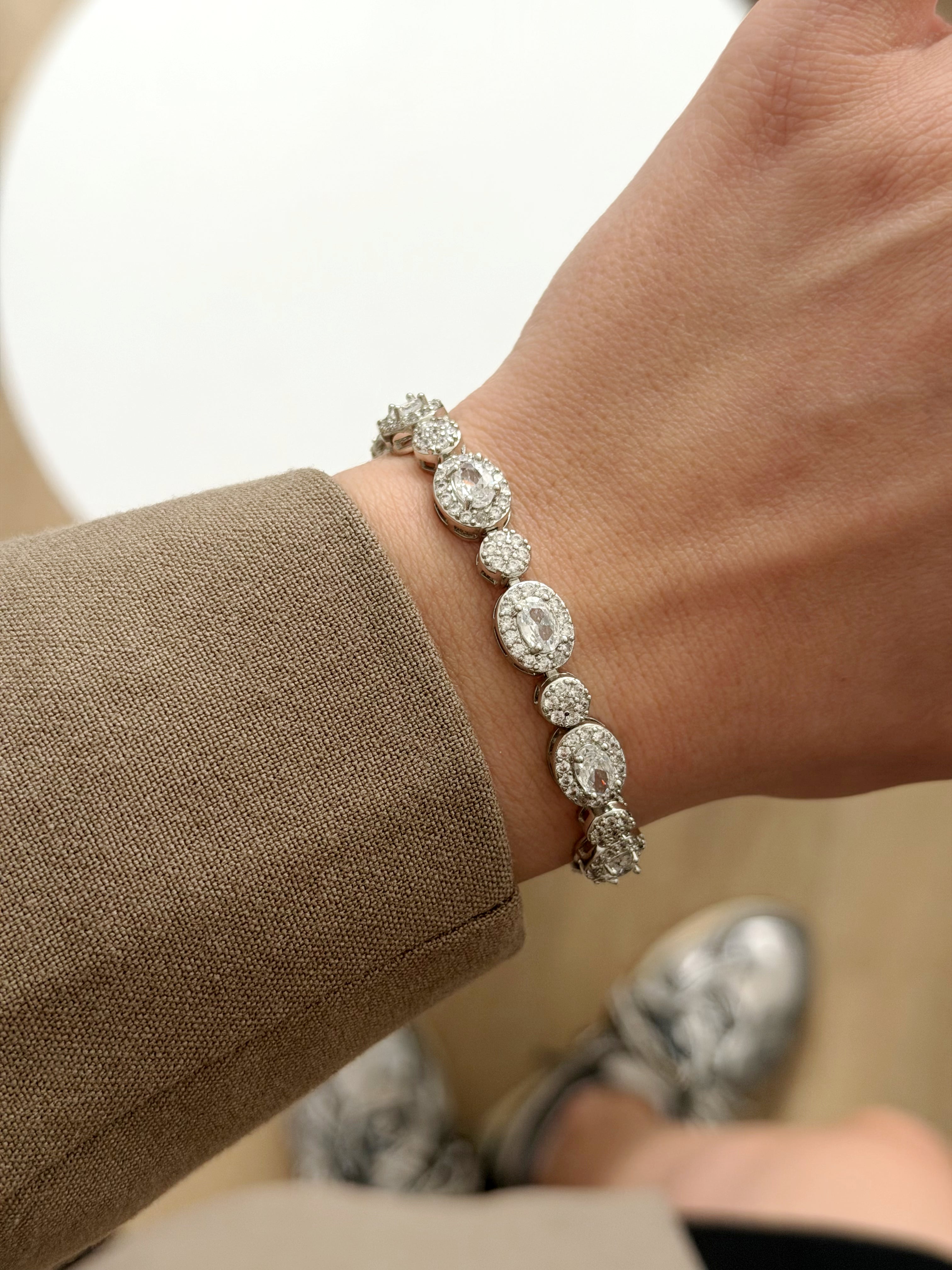 Silver Cz Pave Alternating Oval And Round Halo Link Bracelet wholesale jewelry BRACELETS  Catwalk Jewellery Europe