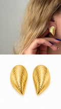 Gold Textured Ribbed Mussel Shell Stud Earrings wholesale jewelry VIP 14K EARRINGS  Catwalk Jewellery Europe