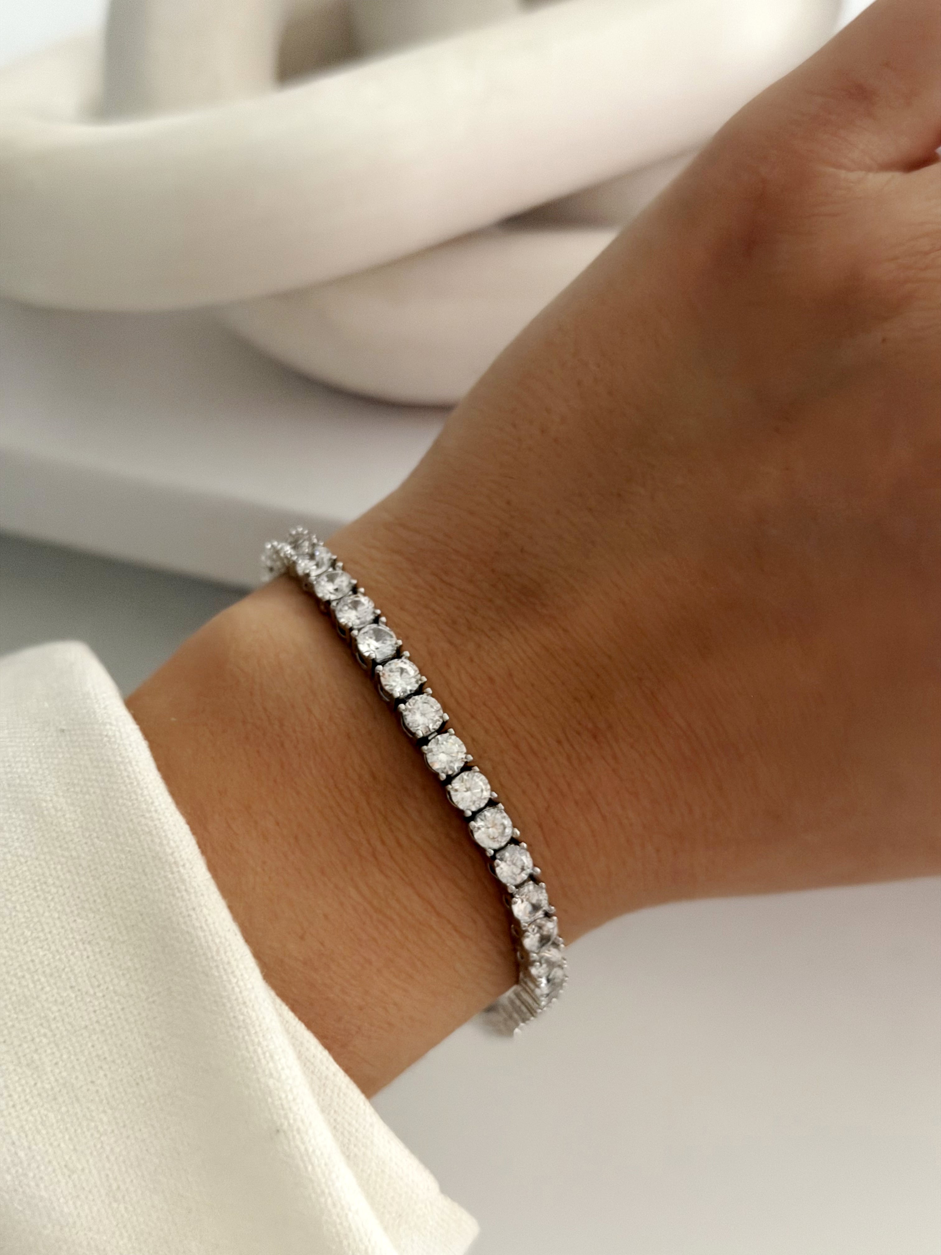 Silver Large Round Cut Cz Tennis Bracelet wholesale jewelry BRACELETS  Catwalk Jewellery Europe
