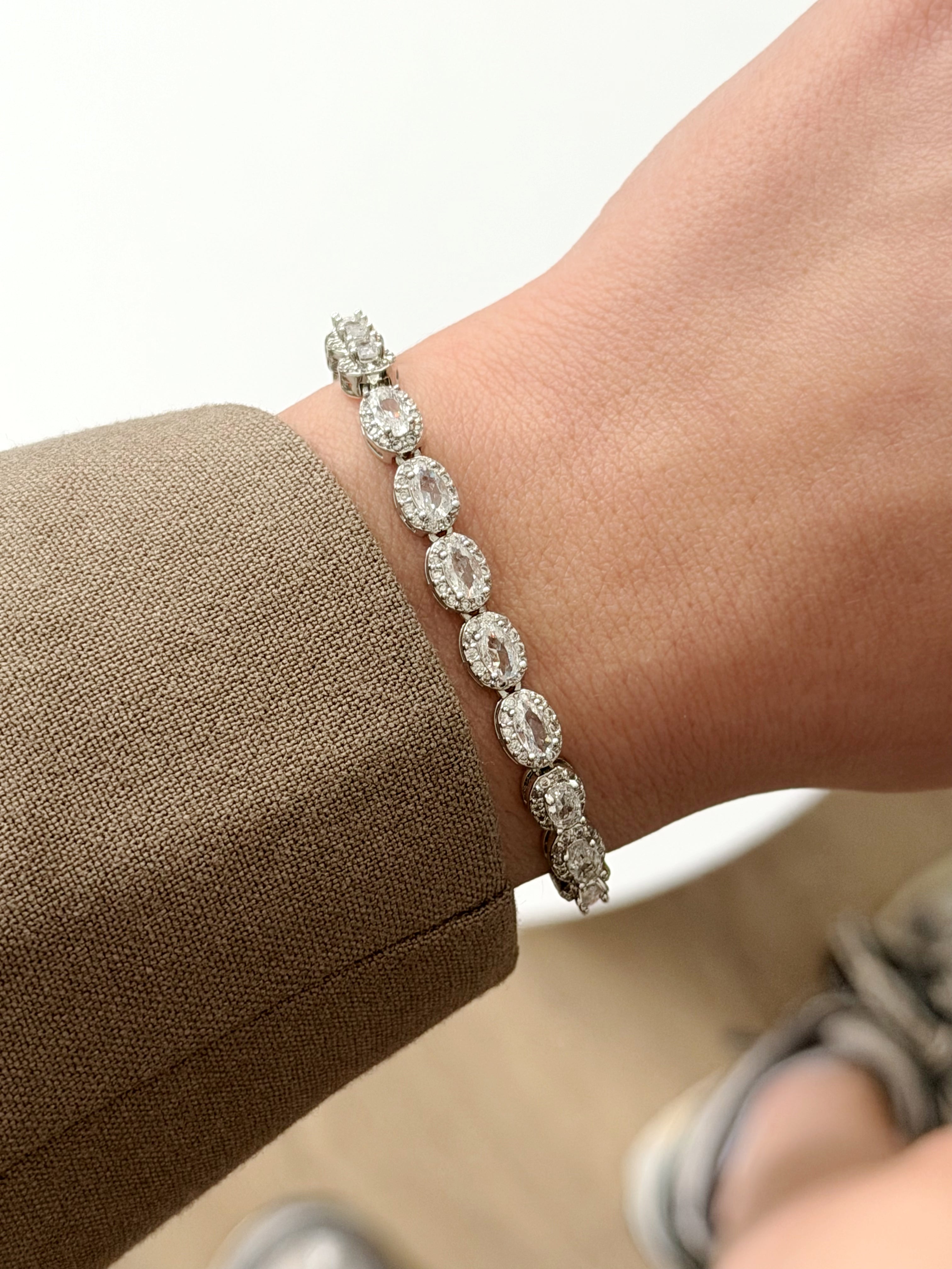 Silver Oval Cut Cz Halo Tennis Bracelet wholesale jewelry BRACELETS  Catwalk Jewellery Europe