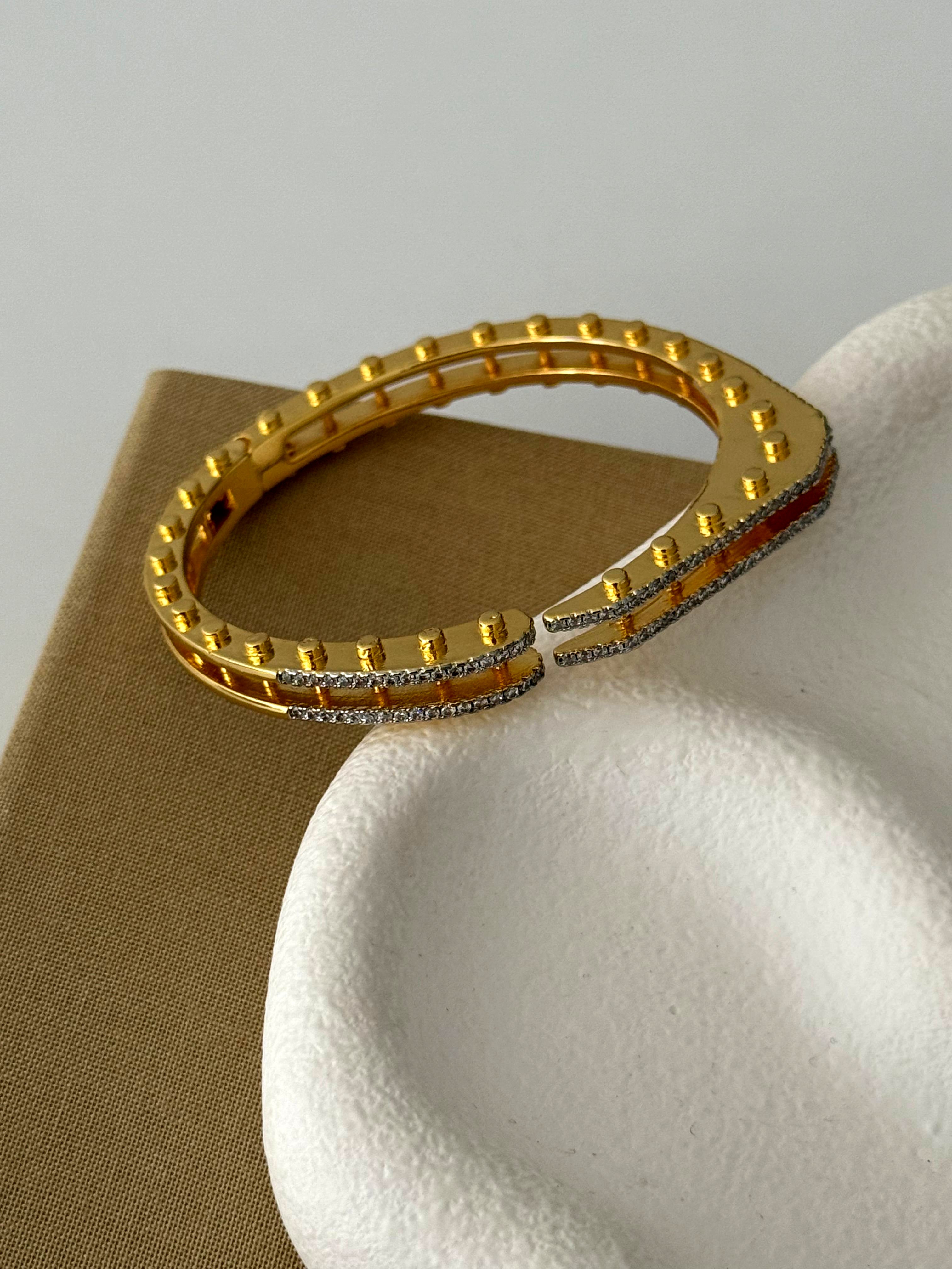 Cuff Bracelet Stainless Steel Waterproof Minimalist Wholesale Myaccessories wholesale jewelry CUFF BRACELETS Catwalk Jewellery Europe