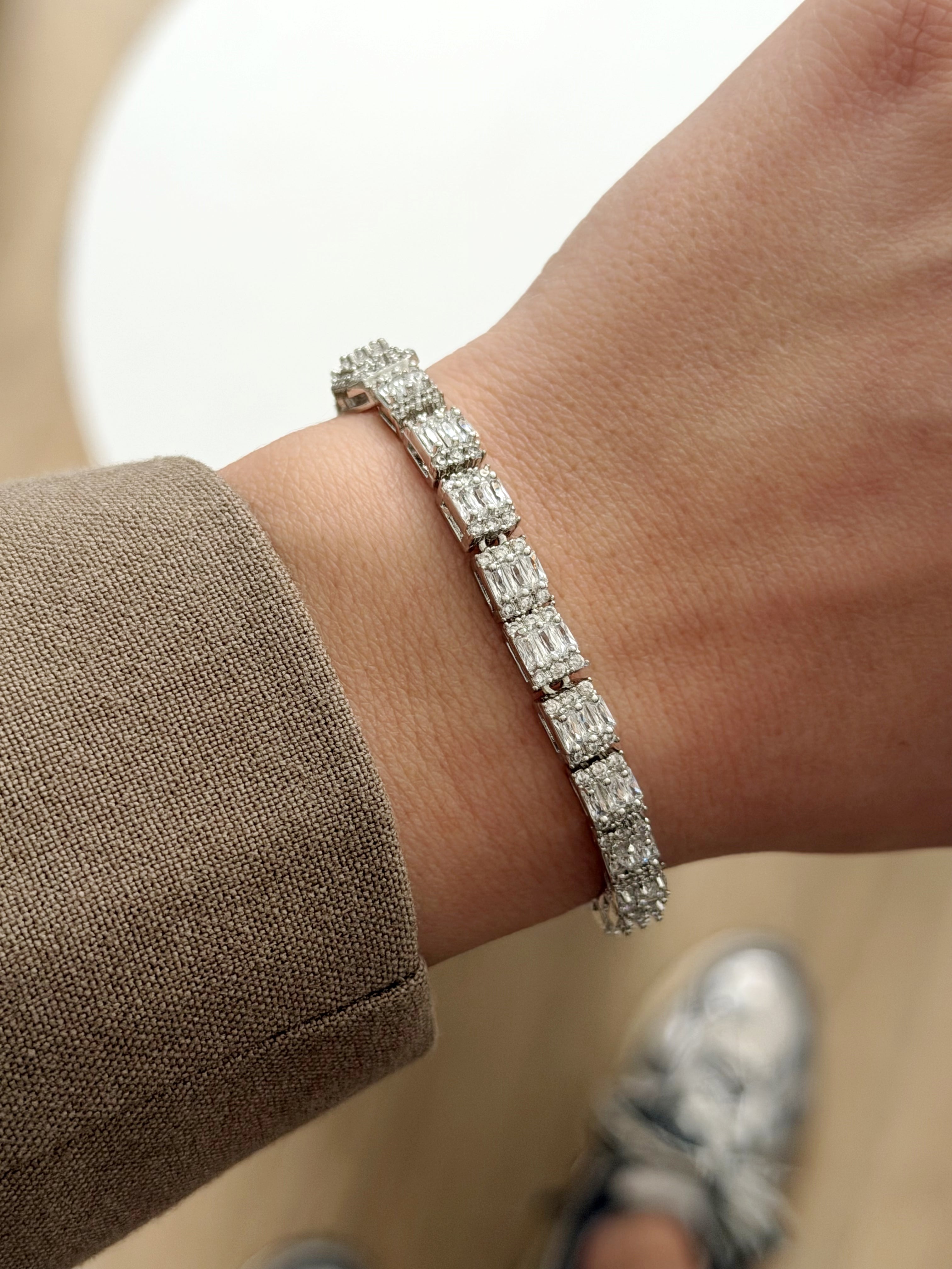 Silver Emerald Cut Cz Halo Rectangular Link Bracelet wholesale jewelry BRACELETS  Catwalk Jewellery Europe