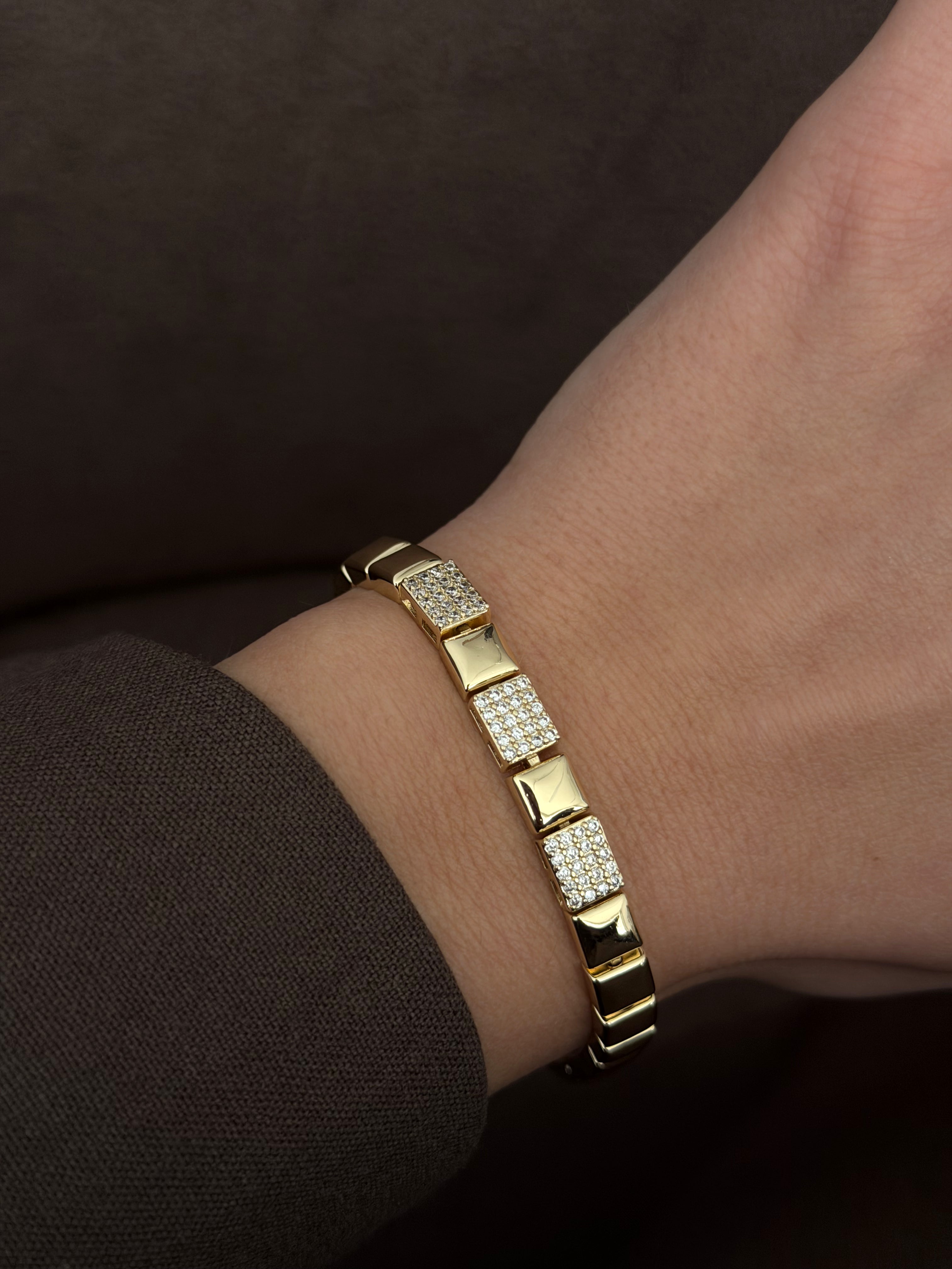 Gold Cz Pave Alternating Square And Polished Link Bracelet wholesale jewelry BRACELETS  Catwalk Jewellery Europe