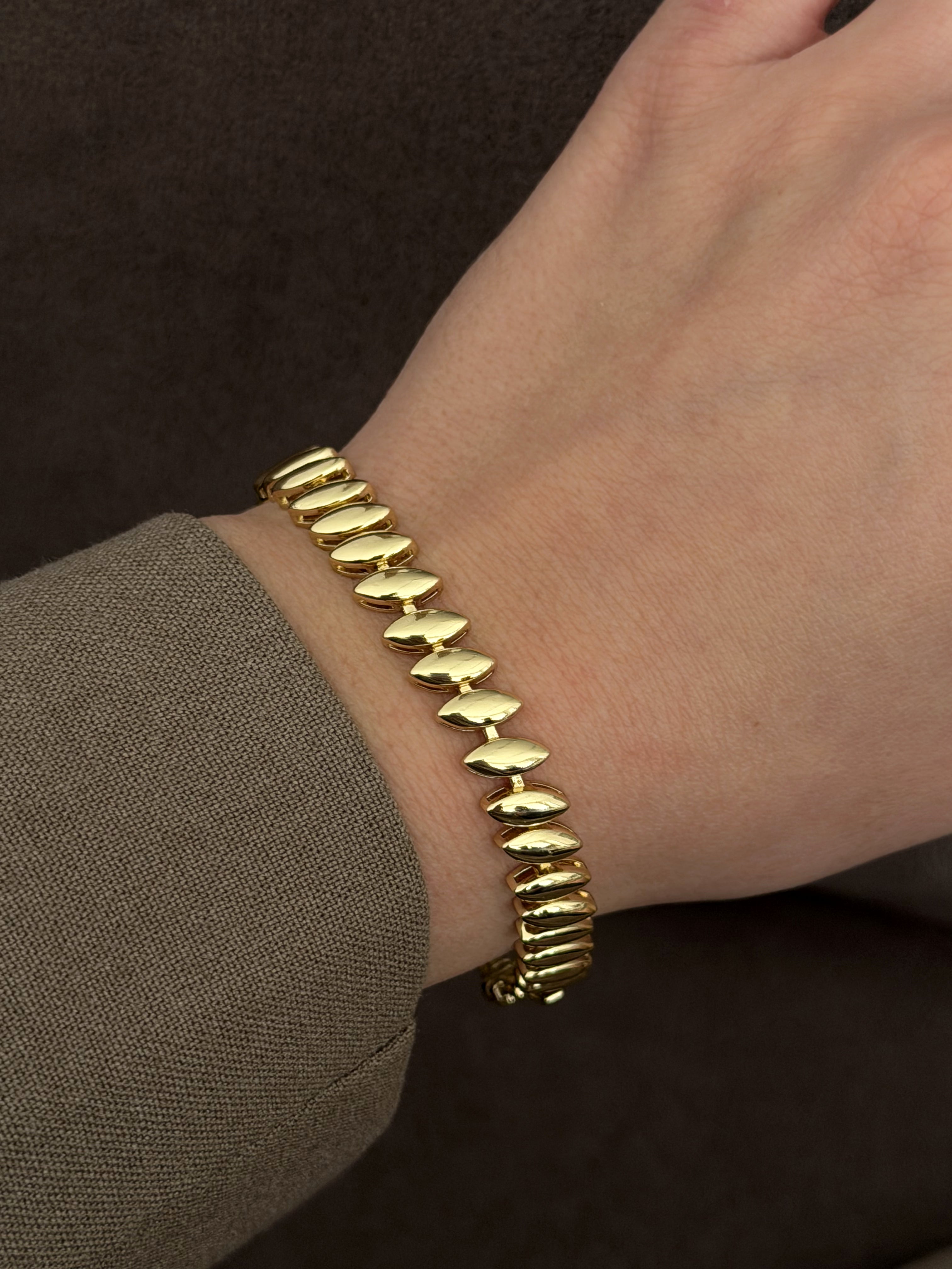 Gold Polished Marquise Leaf Link Bracelet wholesale jewelry BRACELETS  Catwalk Jewellery Europe