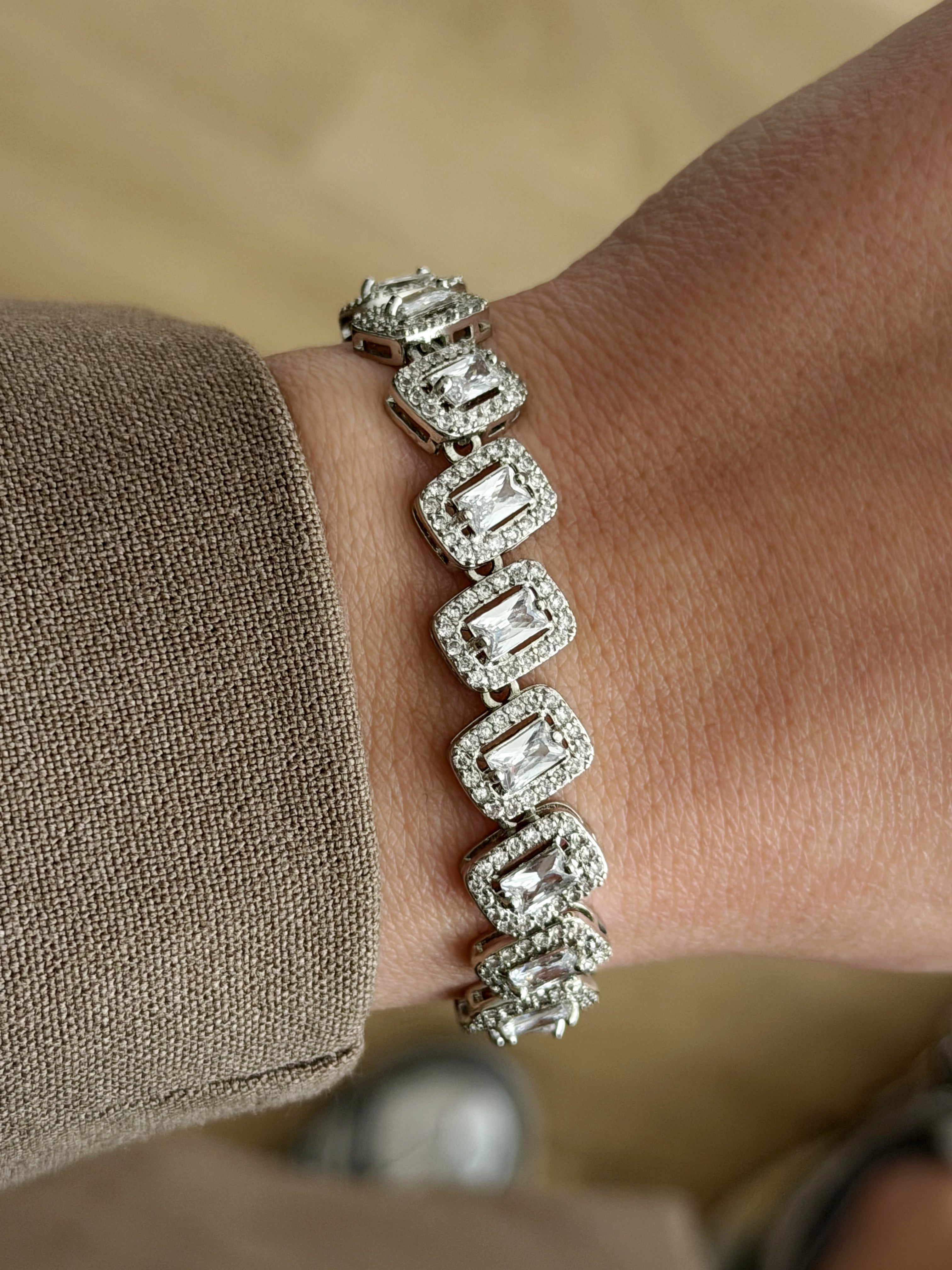 Silver Rectangular Cz Halo Link Bracelet wholesale jewelry BRACELETS  Catwalk Jewellery Europe